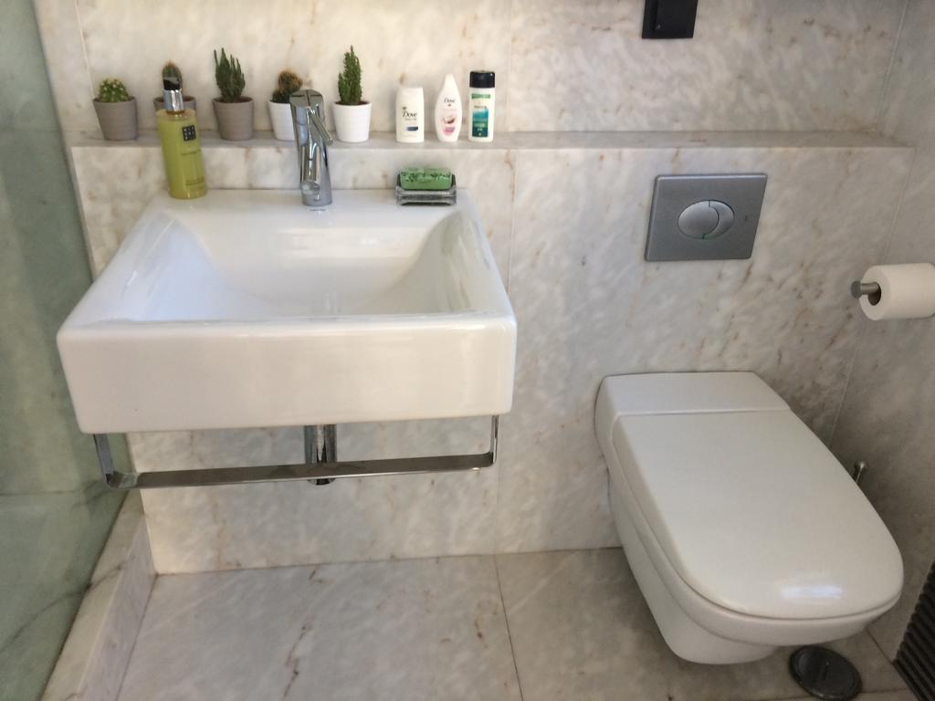 Apartamento Augusto Vieira Lisbona Esterno foto